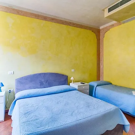 Lloyd Triestino Aparthotel 3*