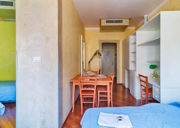 Lloyd Triestino Τεργέστη